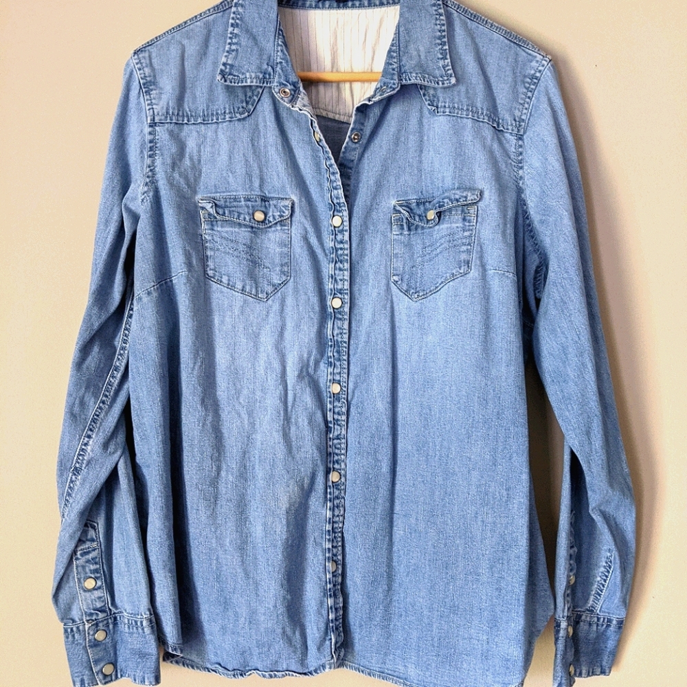 Gap denim shirt